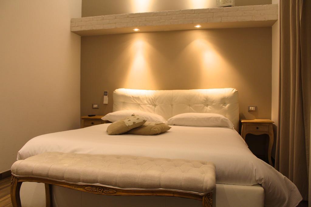 Roman Royal Rooms Exterior photo